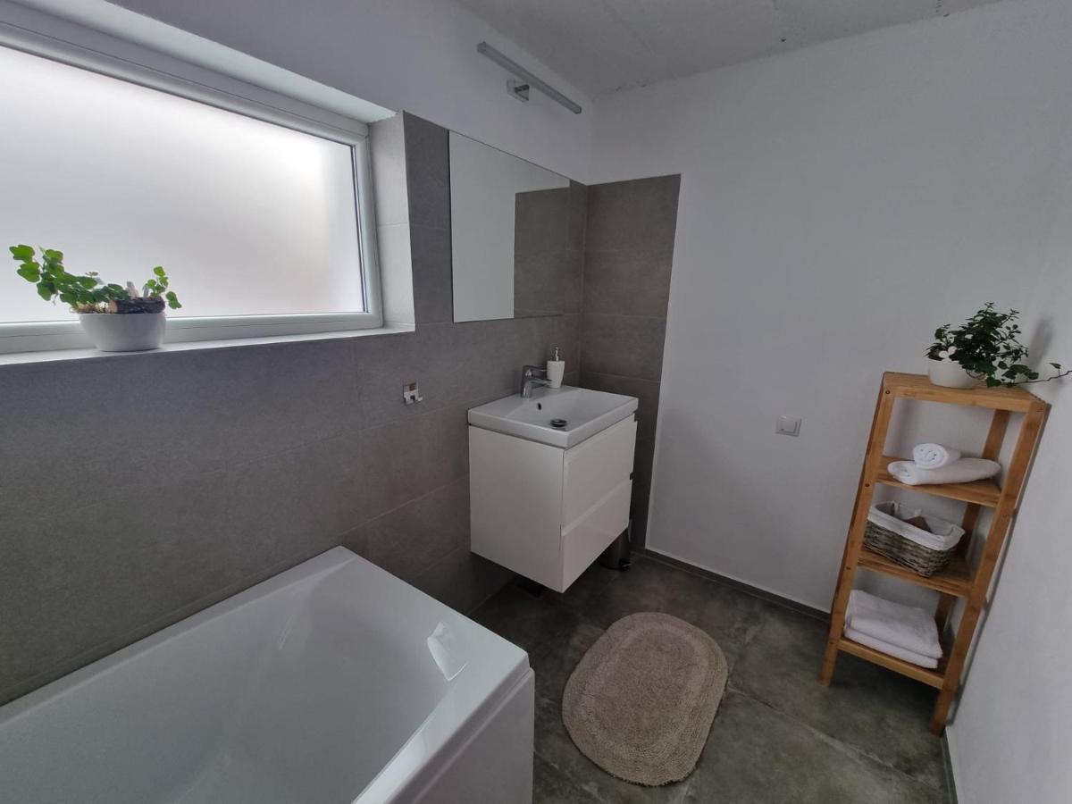 Appartement The Cozy Bunker à Sibiu Extérieur photo