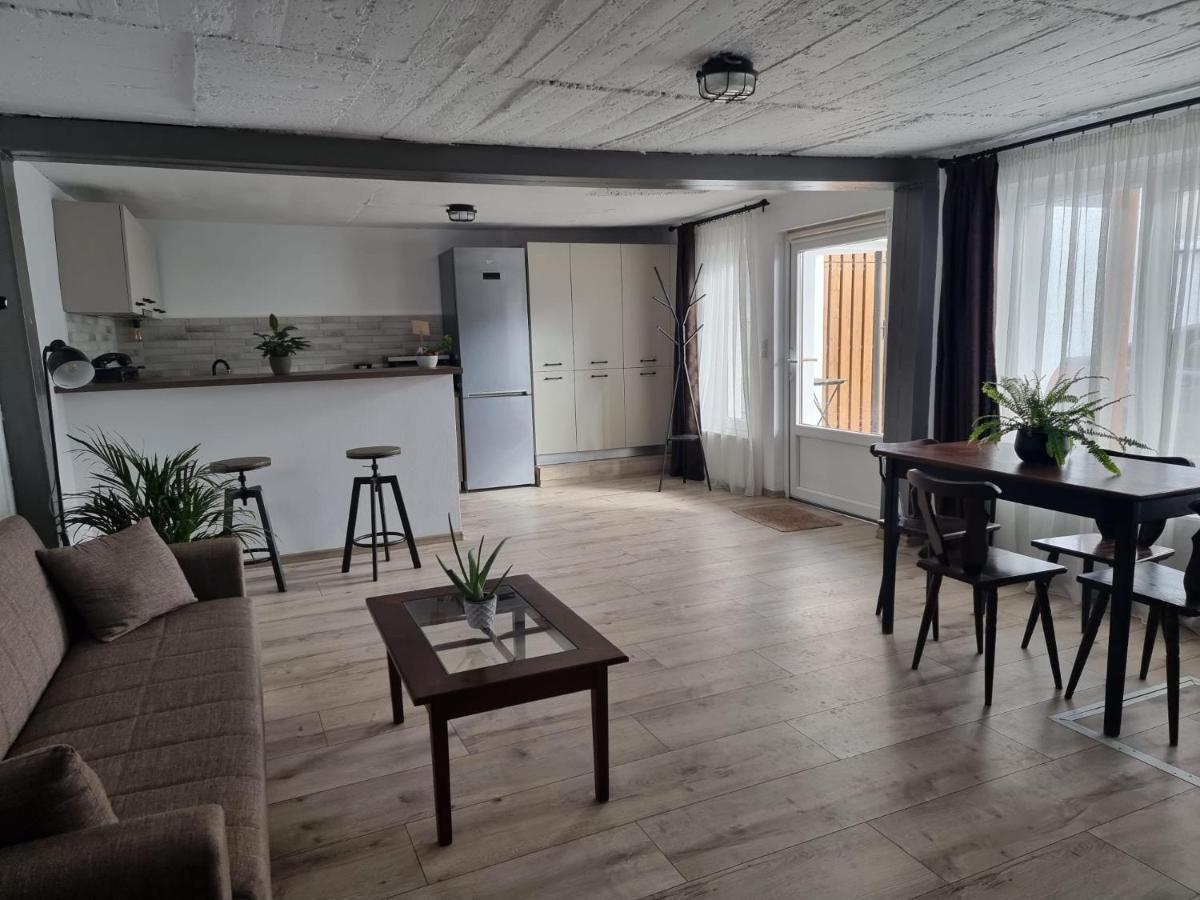 Appartement The Cozy Bunker à Sibiu Extérieur photo
